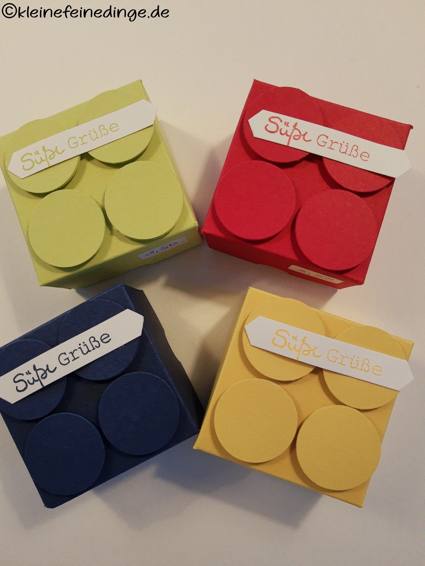 kleine Geschenkbox „Klemmbaustein“ – die süßeste Baustein-Idee seit es Naschereien gibt!